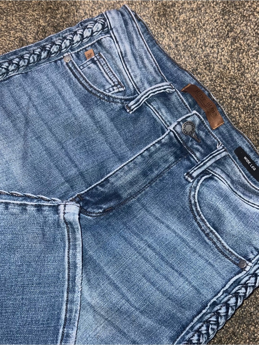 Judy Blue Wide Leg Faded Braided Denim Jeans Women’s Size 5/27 JB88850 MD